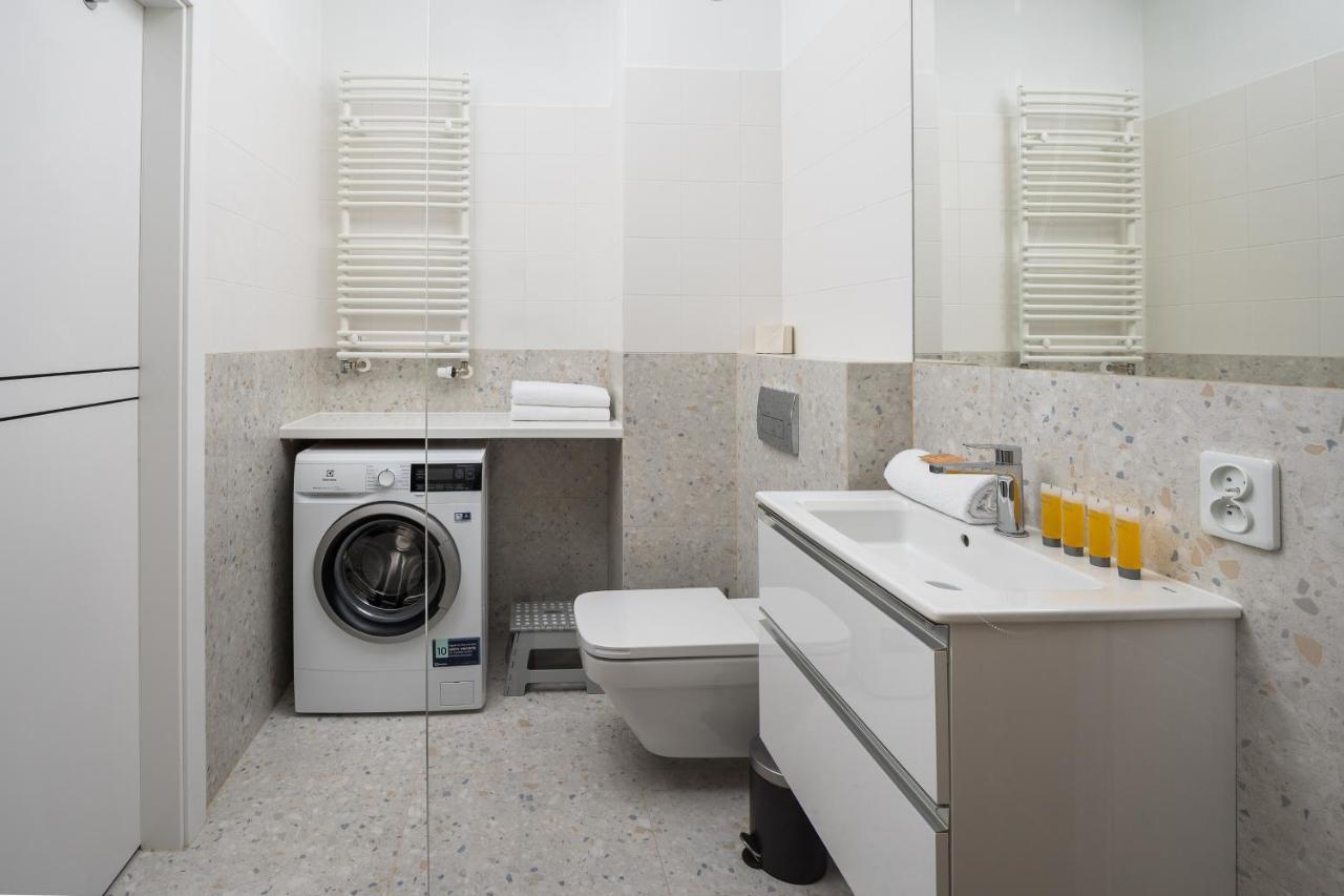 Wola Nakielska Comfort Apartment Varsó Kültér fotó